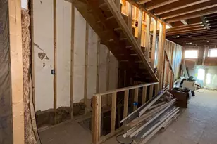 919 N Monroe St, Baltimore, MD 21217 - Photo 15
