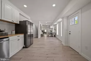1118 S Carey St, Baltimore, MD 21223 - Photo 11