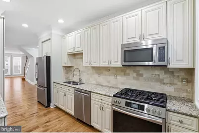 222 S Exeter Street, Baltimore, MD 21202 - Photo 9