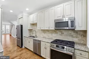 222 S Exeter St, Baltimore, MD 21202 - Photo 9
