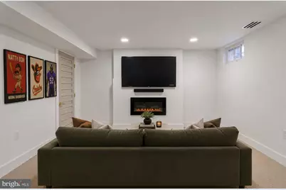 5905 Glenkirk Road, Baltimore, MD 21239 - Photo 17