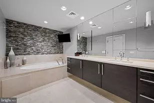 801 Key Hwy, Baltimore, MD 21230 - Photo 25