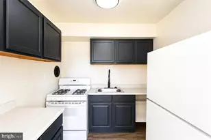 3916 Maine Ave, Baltimore, MD 21207 - Photo 7
