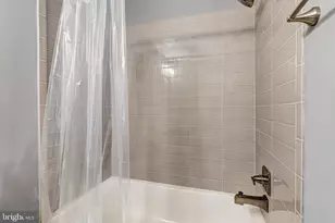 822 S Highland Ave, Baltimore, MD 21224 - Photo 19