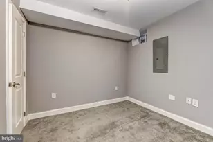 822 S Highland Ave, Baltimore, MD 21224 - Photo 33