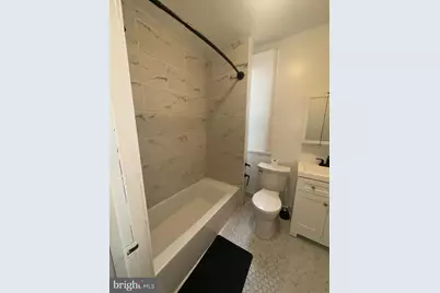 1112 N Carrollton Avenue, Baltimore, MD 21217 - Photo 5