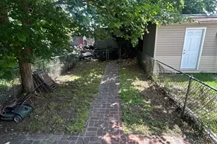 3569 4th St, Baltimore, MD 21225 - Photo 9