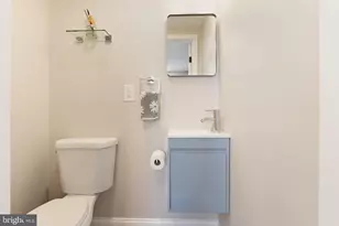 1102-B Carroll St, Baltimore, MD 21230 - Photo 15