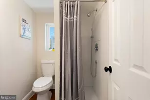 1102-B Carroll St, Baltimore, MD 21230 - Photo 29