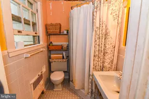 24 Merrymount Rd, Baltimore, MD 21210 - Photo 29