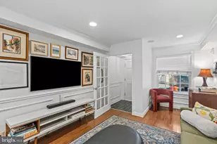 1933 Fleet St, Baltimore, MD 21231 - Photo 5