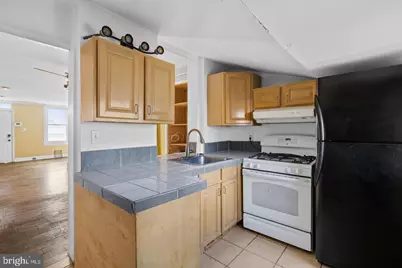 932 W Pratt Street W, Baltimore, MD 21223 - Photo 9