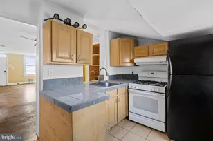 932 W Pratt Street W, Baltimore, MD 21223 - Photo 9