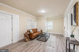 806 Pontiac Ave, Baltimore, MD 21225 - Photo 5