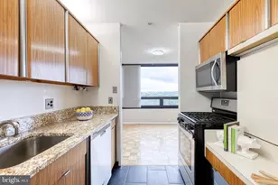 4000 N Charles Street N, Baltimore, MD 21218 - Photo 19