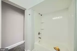 803 Wellington St, Baltimore, MD 21211 - Photo 19