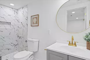 1007 N Rosedale St, Baltimore, MD 21216 - Photo 35