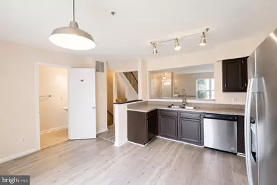 638 Villager Circle, Baltimore, MD 21222 - Photo 7