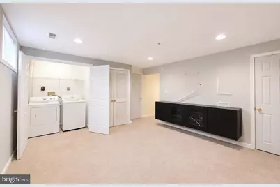 638 Villager Circle, Baltimore, MD 21222 - Photo 15