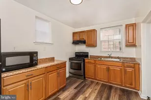 2915 Oakford Ave, Baltimore, MD 21215 - Photo 5