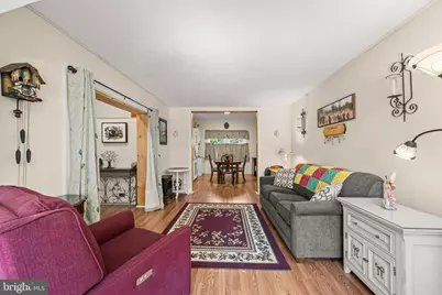 428 Rosecroft Terrace, Baltimore, MD 21229 - Photo 9