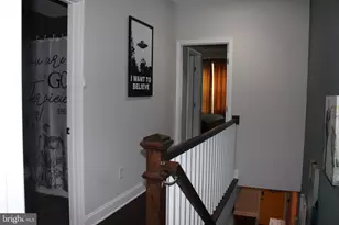 214 S Highland Ave, Baltimore, MD 21224 - Photo 15