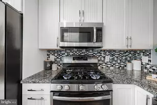 2000 Aliceanna St, Baltimore, MD 21231 - Photo 9