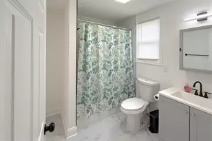 3703 6th St, Baltimore, MD 21225 - Photo 11