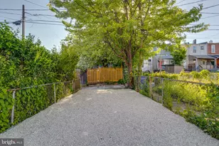 222 S Monastery Ave, Baltimore, MD 21229 - Photo 43