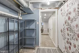 2 N Clinton St, Baltimore, MD 21224 - Photo 55