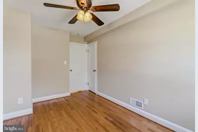 586 Lucia Avenue, Baltimore, MD 21229 - Photo 19