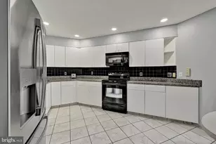 3011 Fallstaff Rd, Baltimore, MD 21209 - Photo 11