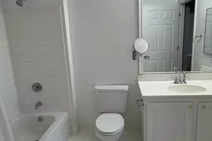 23 Pierside Dr, Baltimore, MD 21230 - Photo 13