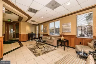 23 Pierside Dr, Baltimore, MD 21230 - Photo 19