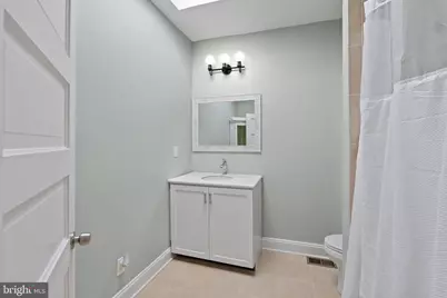 621 E 36th Street, Baltimore, MD 21218 - Photo 21