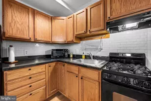 1807 Lancaster St, Baltimore, MD 21231 - Photo 43