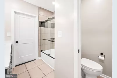 516 E 27th Street, Baltimore, MD 21218 - Photo 17