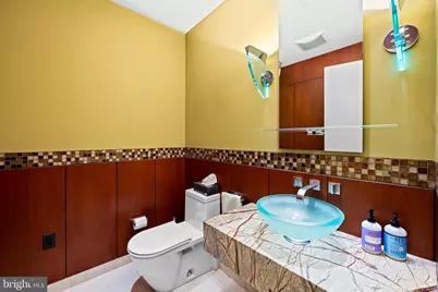 717 President Street #PH 802, Baltimore, MD 21202 - Photo 23