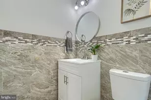 4404 Wakefield Rd, Baltimore, MD 21216 - Photo 37