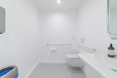 422 S Highland Avenue S, Baltimore, MD 21224 - Photo 5