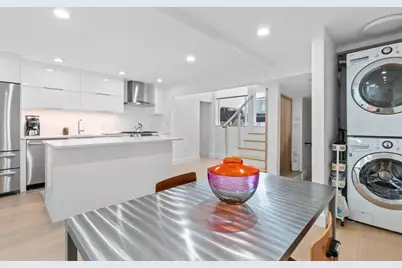 422 S Highland Avenue S, Baltimore, MD 21224 - Photo 51