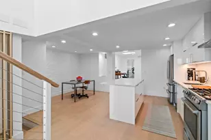 422 S Highland Ave S, Baltimore, MD 21224 - Photo 35