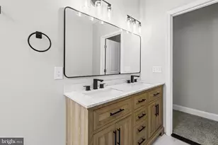 712 E 41st St, Baltimore, MD 21218 - Photo 19