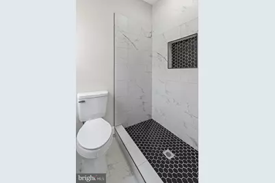 712 E 41st Street, Baltimore, MD 21218 - Photo 21