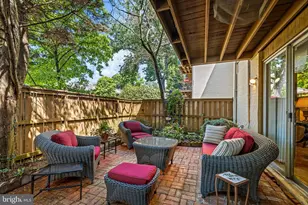 1 Cross Keys Rd, Baltimore, MD 21210 - Photo 7