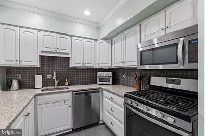 1 Cross Keys Road #1A, Baltimore, MD 21210 - Photo 13