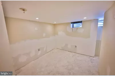 422 N Collington Avenue, Baltimore, MD 21231 - Photo 21