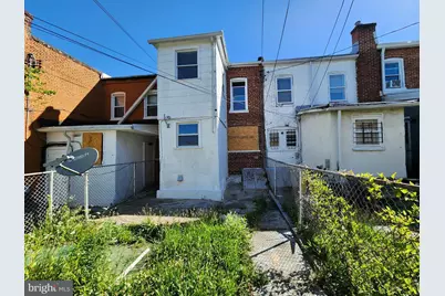 1105 Bonaparte Avenue, Baltimore, MD 21218 - Photo 19