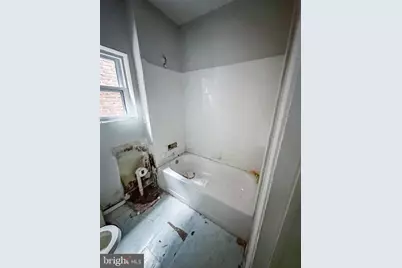 3641 Park Heights Avenue, Baltimore, MD 21215 - Photo 7