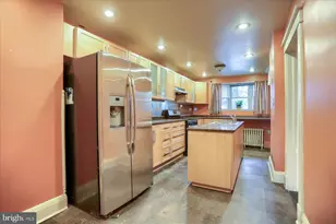 2417 N Pulaski St, Baltimore, MD 21217 - Photo 13